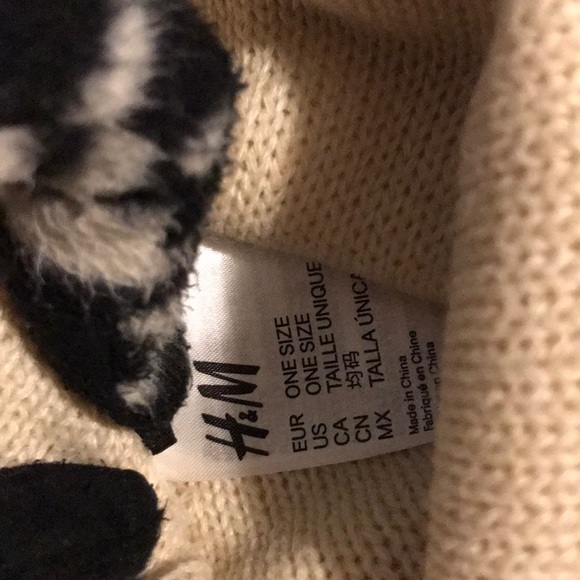 A Soft winter Hat - Picture 2 of 3